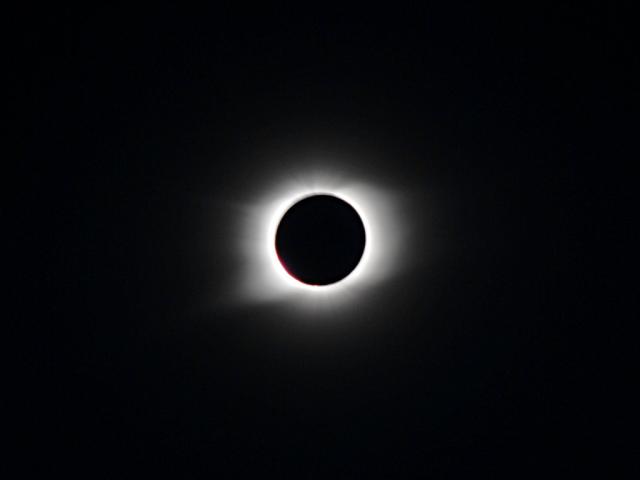 Eclipse 2008 gallery image S329.jpg